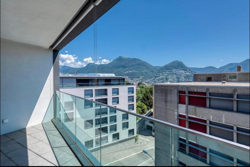 5 Rent Apartments Lugano Station Exterior photo